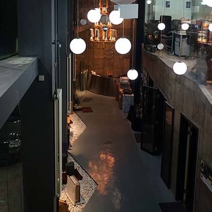 天海(hǎi)北(běi)方影(yǐng)音(yīn)室