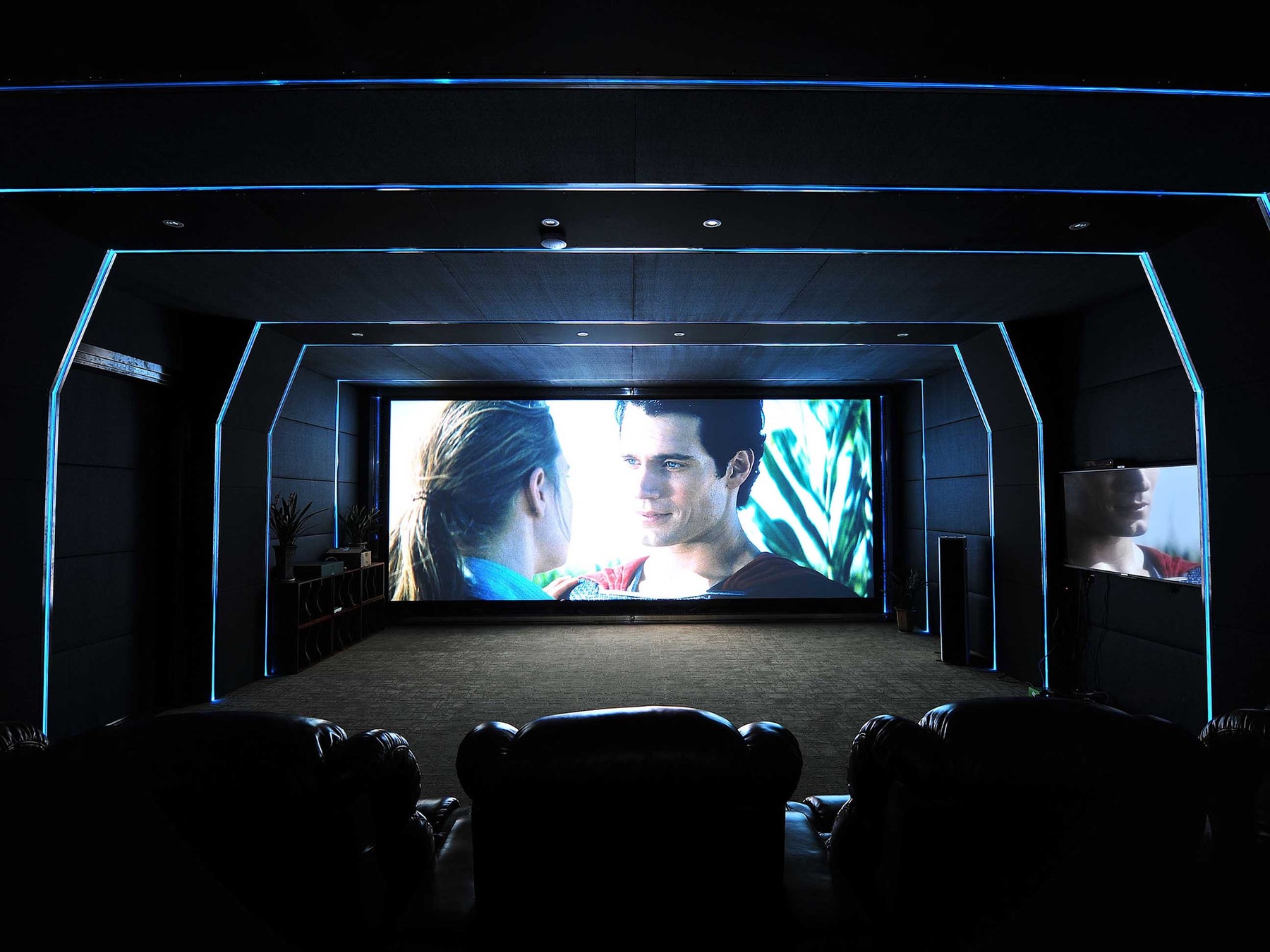 17478151626889bf31c7ff062936a96d3c8bd1f8f2ff3